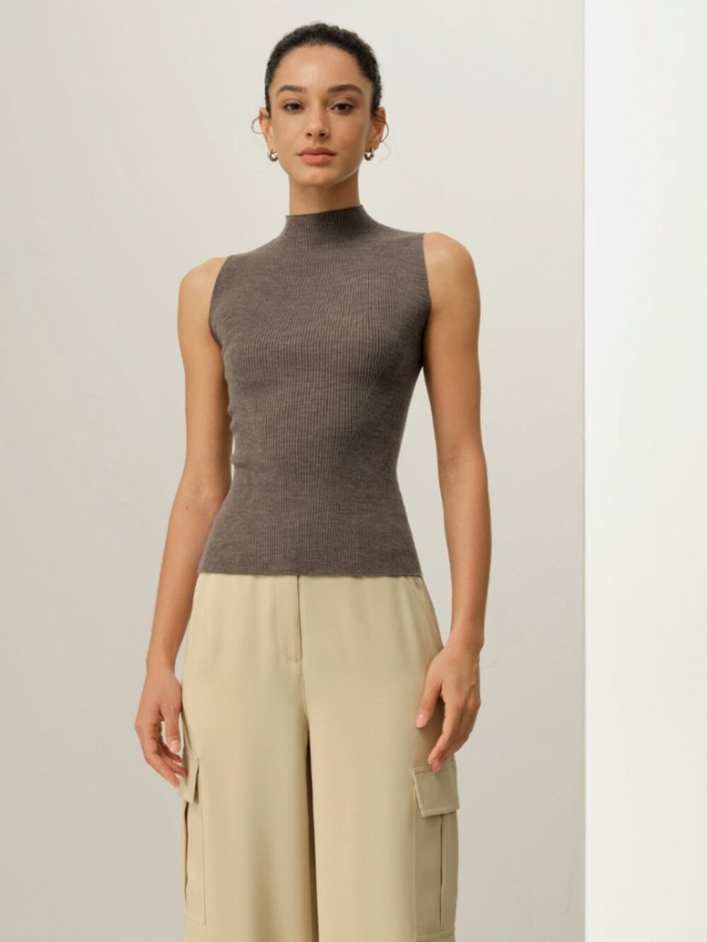 Seamless knit washable wool vest from Lilysilk